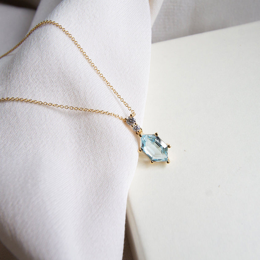 Blue Topaz & Diamond 18k Gold Necklace