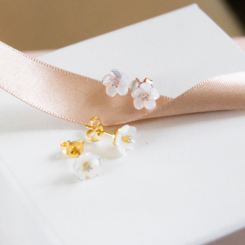 Small Mother of Pearl Flower Studs