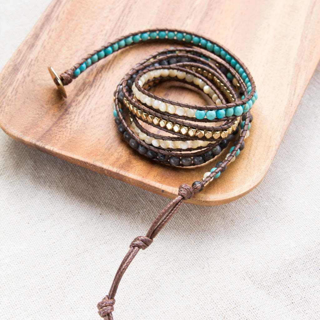 adjustable beaded bracelet with turquoise round beads